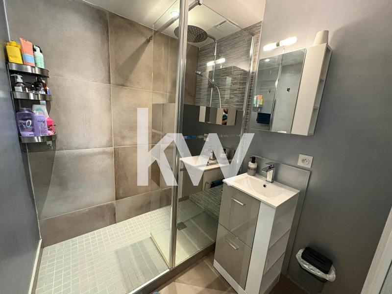 Maison - 153 m² - 6 pièces