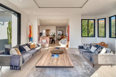 Villa - 185 m² - 8 pièces