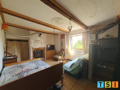 Maison - 104 m² - 4 pièces