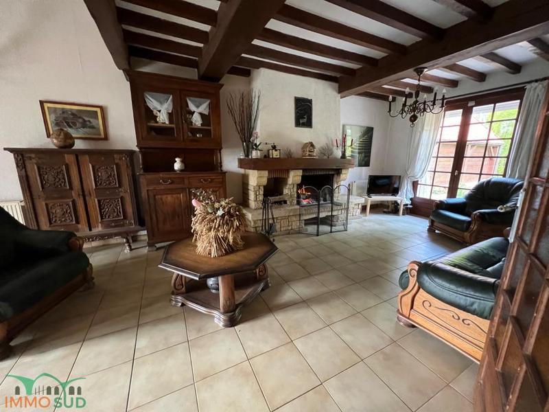 Propriété - 200 m² - 8 pièces