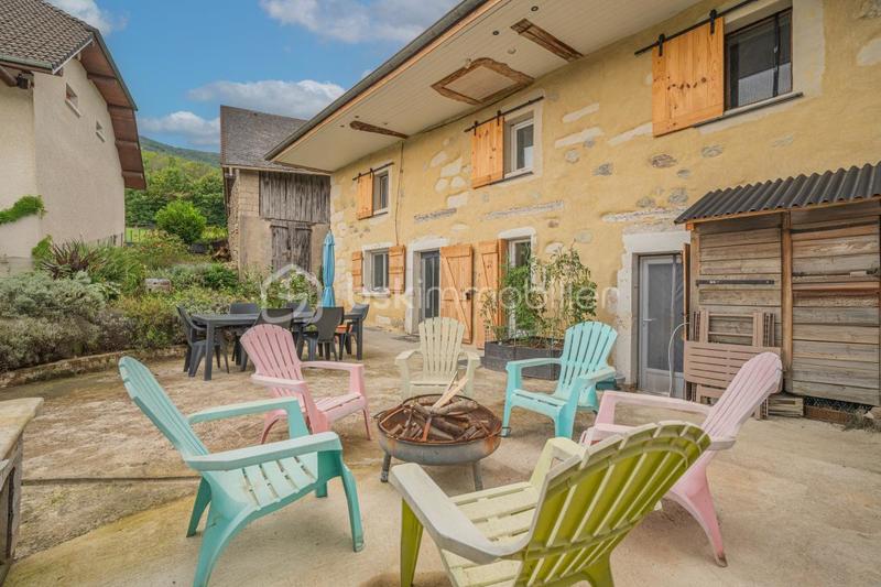 Maison de village - 150 m² - 5 pièces