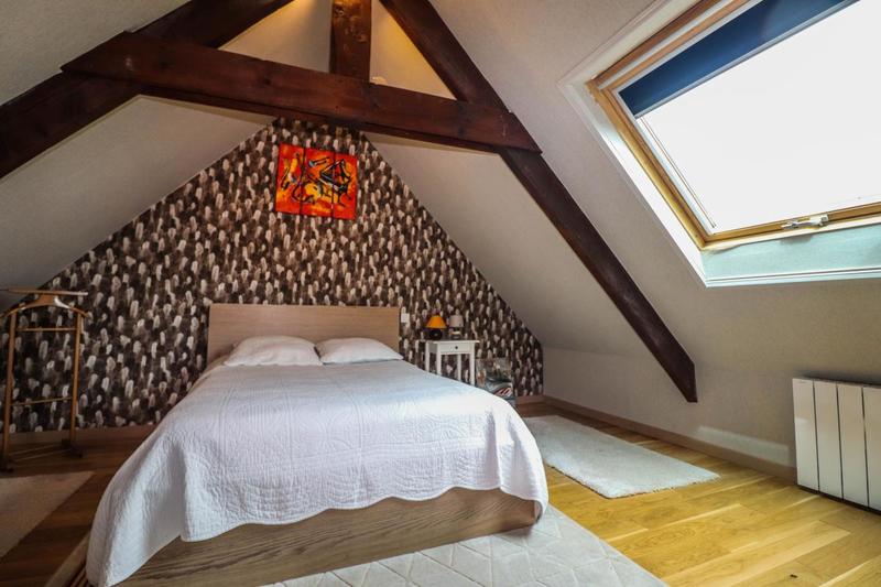 Maison - 226 m² - 7 pièces