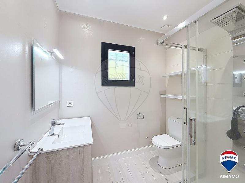 Villa - 196 m² - 6 pièces