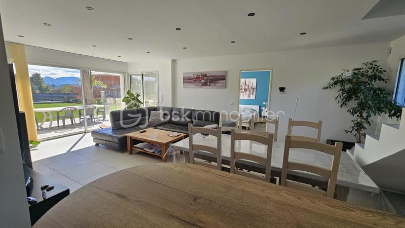 Maison - 128 m² - 5 pièces