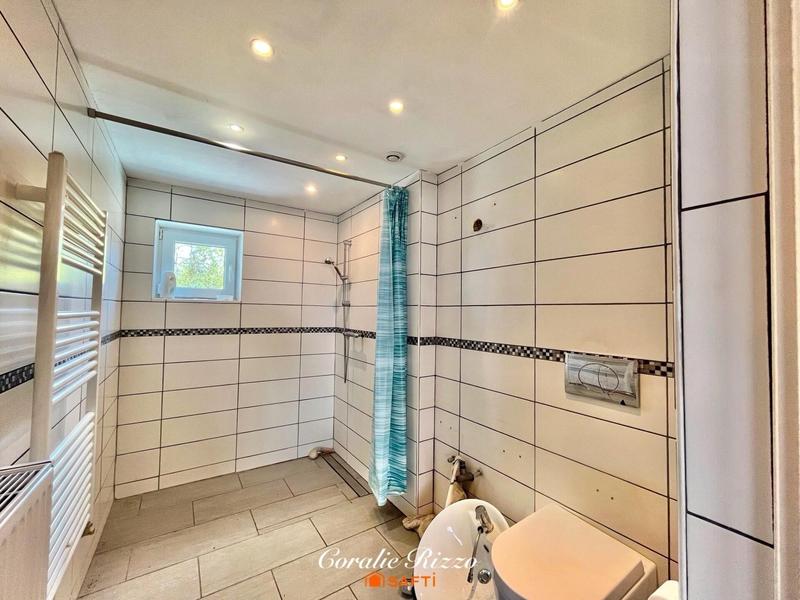 Maison - 160 m² - 7 pièces