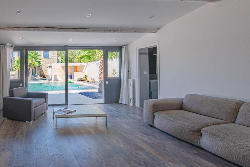 Maison - 288 m² - 7 pièces