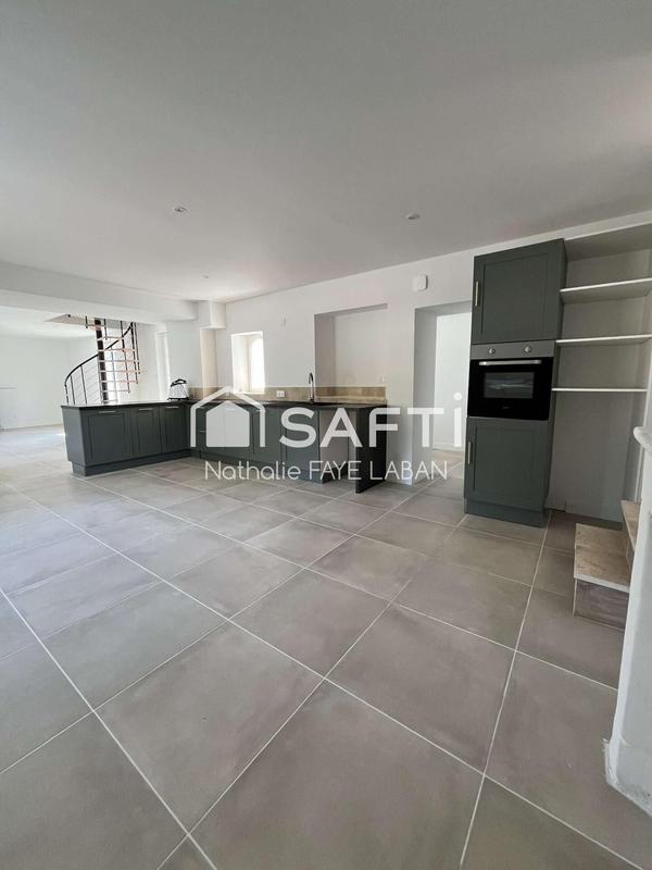 Maison - 128 m² - 4 pièces