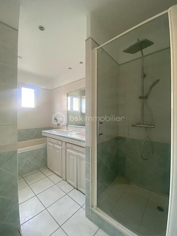 Maison traditionnelle - 110 m² - 4 pièces