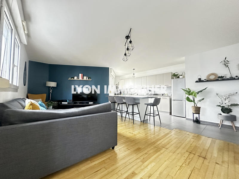 Appartement - 83 m² - 4 pièces