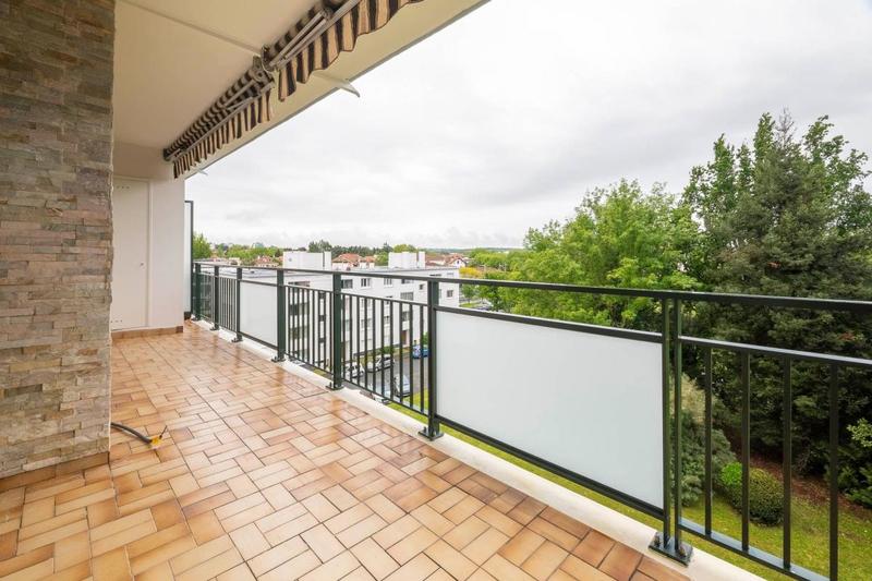 Appartement - 78 m² - 2 pièces