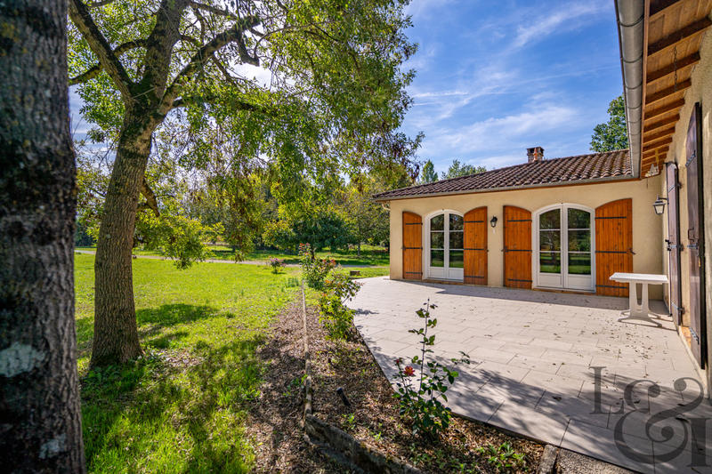 Maison - 188 m² - 6 pièces