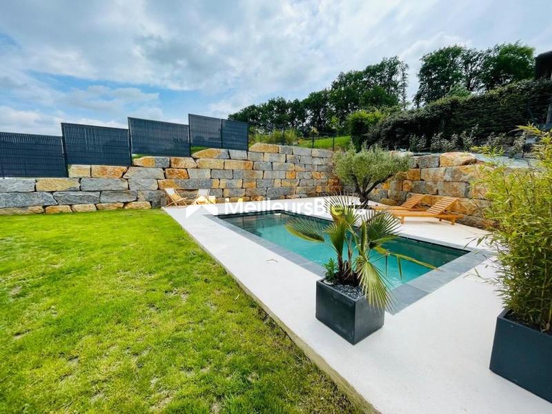 Villa - 100 m² - 4 pièces