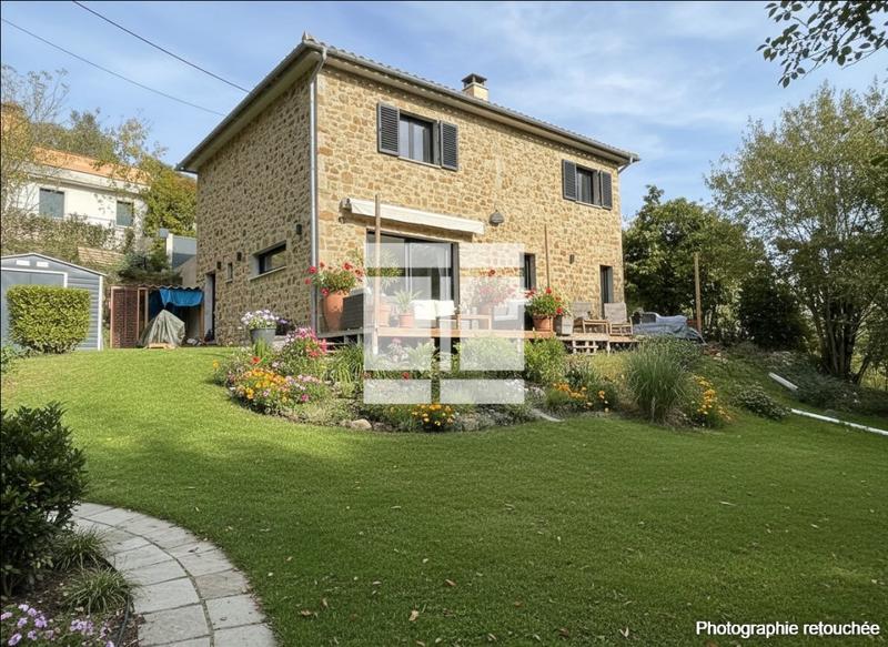 Maison - 148 m² - 5 pièces