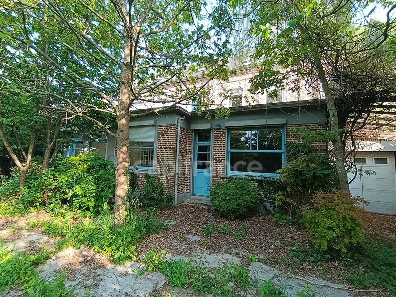 Maison bourgeoise - 330 m² - 10 pièces