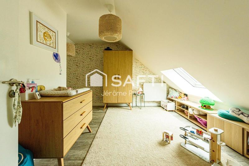 Maison - 130 m² - 4 pièces