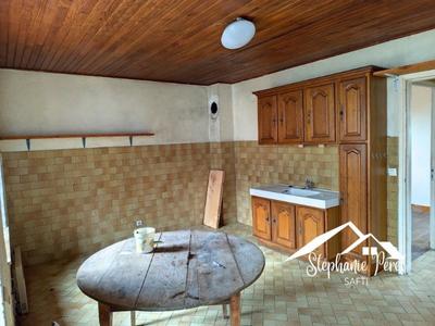 Maison - 260 m² - 8 pièces