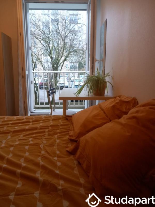 Chambre - 12 m² - 1 pièce