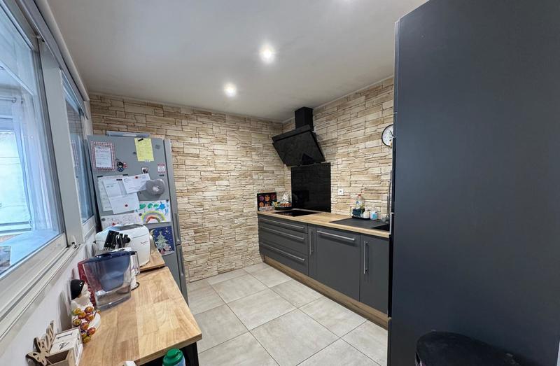 Maison de village - 90 m² - 4 pièces