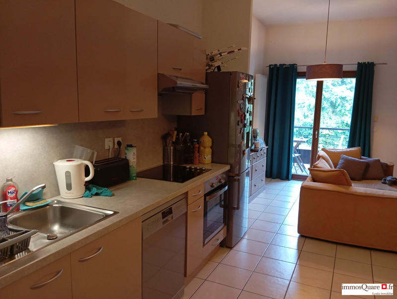 Appartement - 83 m² - 4 pièces