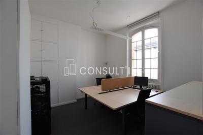 Bureau - 93 m²
