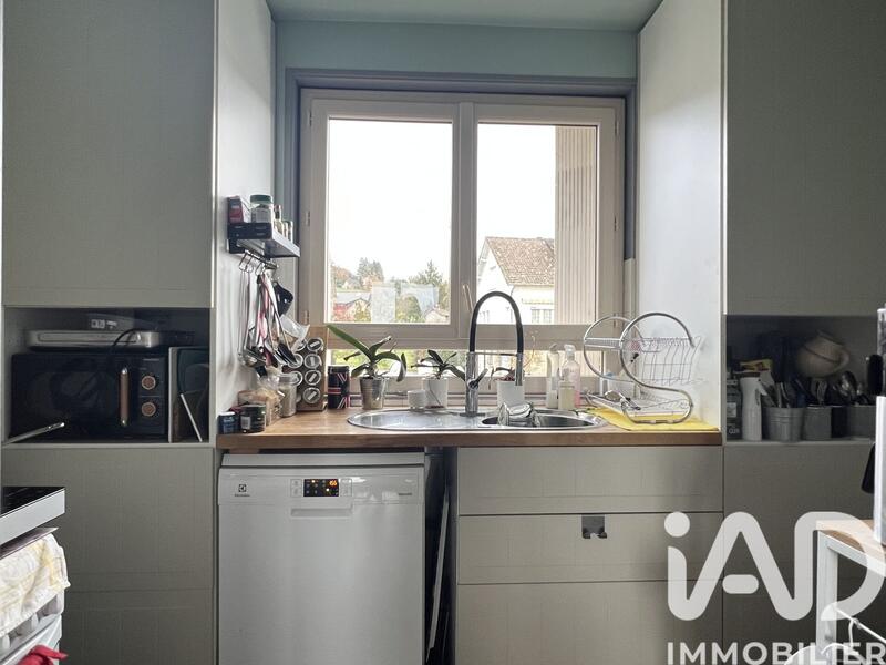 Appartement - 65 m² - 4 pièces