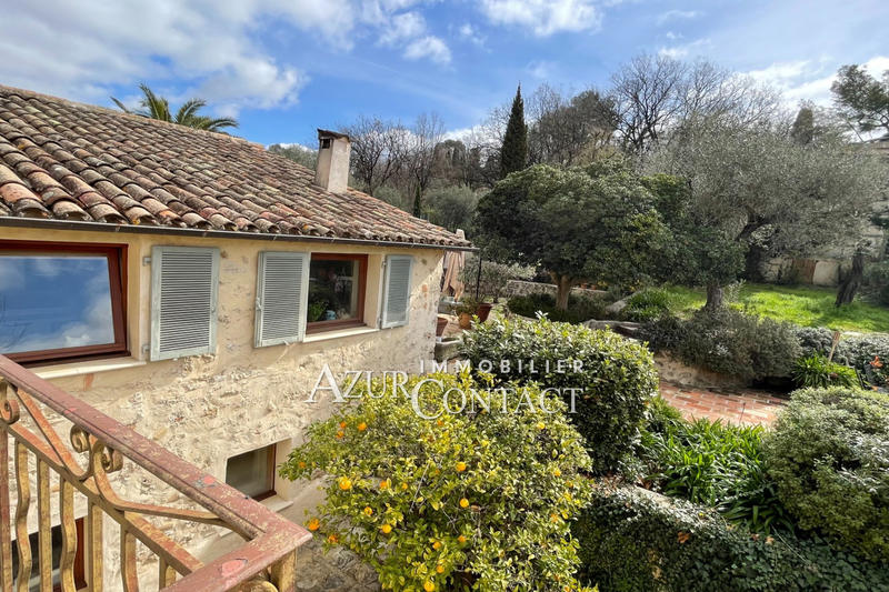 Mas - 390 m² - 6 pièces