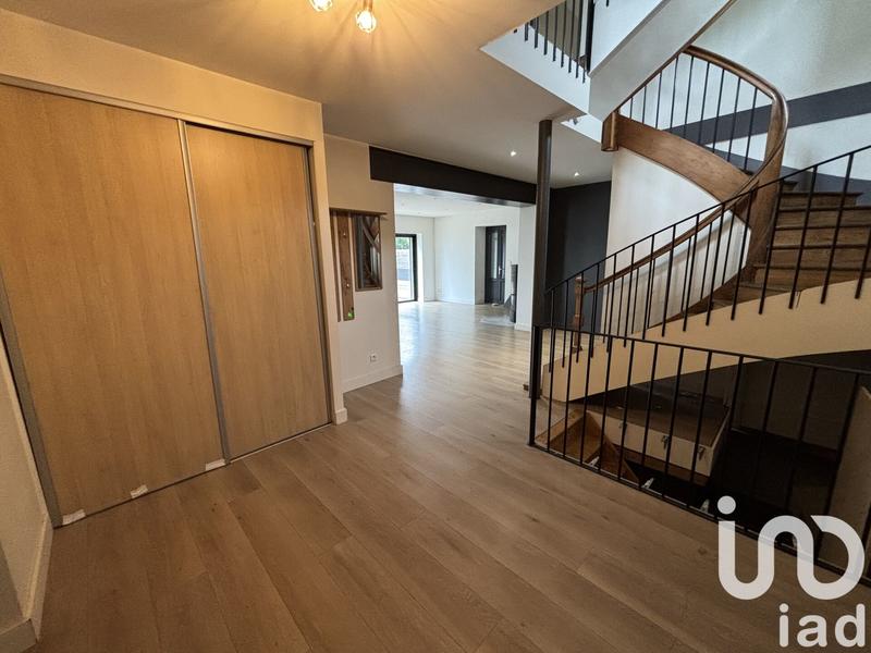 Maison - 190 m² - 6 pièces