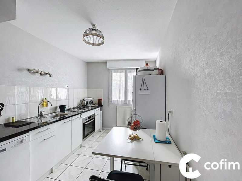 Appartement - 72 m² - 3 pièces