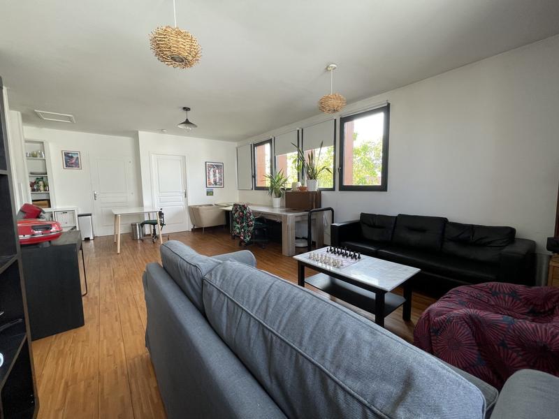 Appartement - 65 m² - 3 pièces