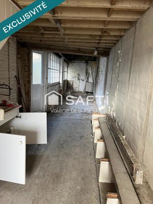 Maison - 90 m² - 5 pièces