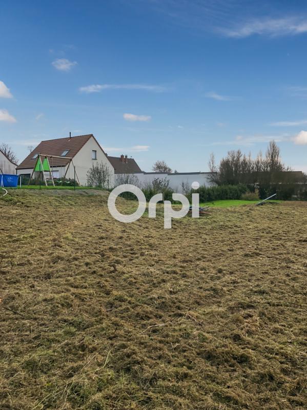 Terrain constructible - 1 004 m²