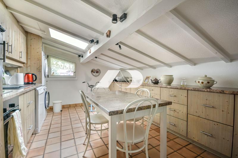 Appartement - 107 m² - 4 pièces