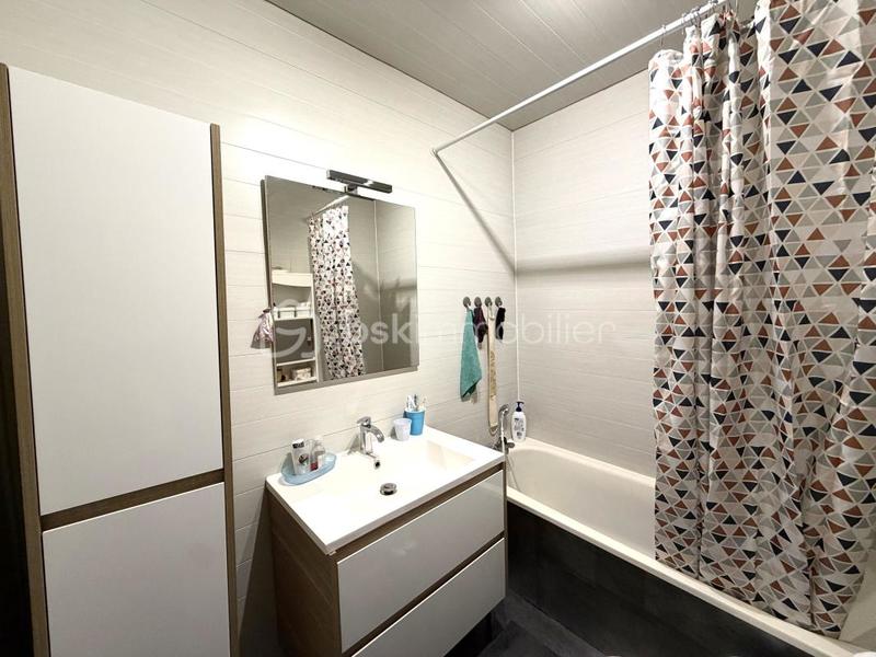 Maison - 106 m² - 5 pièces