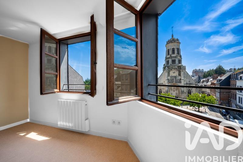 Appartement - 125 m² - 6 pièces