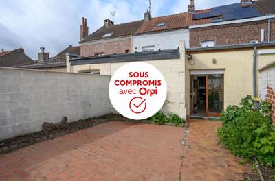 Maison - 104 m² - 4 pièces