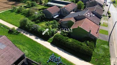 Maison - 200 m² - 4 pièces