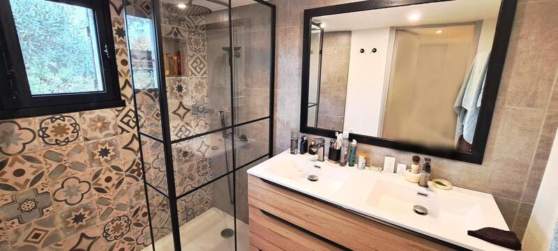 Mazet - 60 m² - 3 pièces