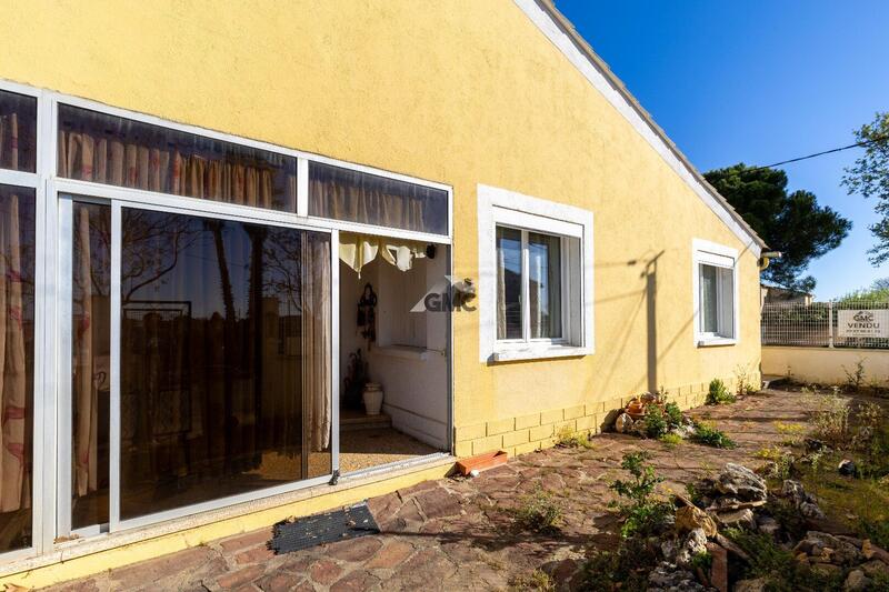 Maison - 98 m² - 4 pièces