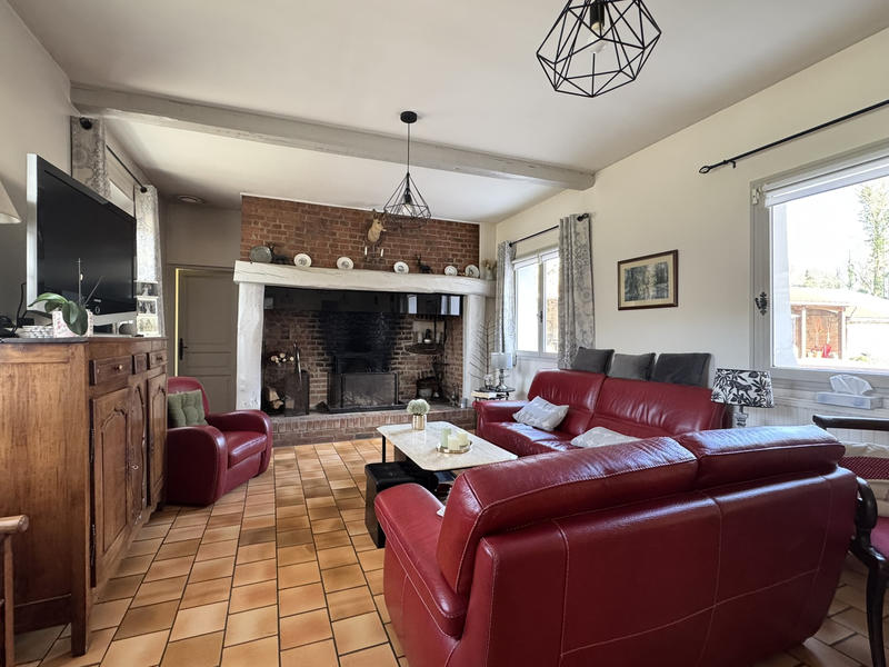 Propriété - 158 m² - 6 pièces