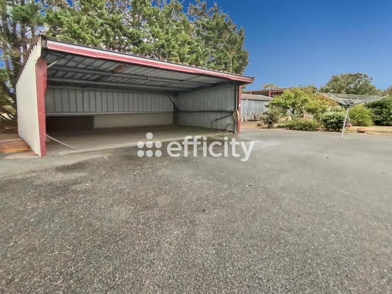 Maison - 159 m² - 6 pièces