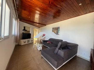 Maison traditionnelle - 105 m² - 7 pièces