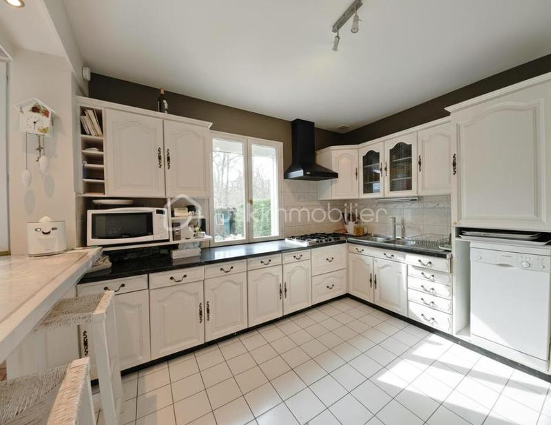 Maison traditionnelle - 150 m² - 7 pièces