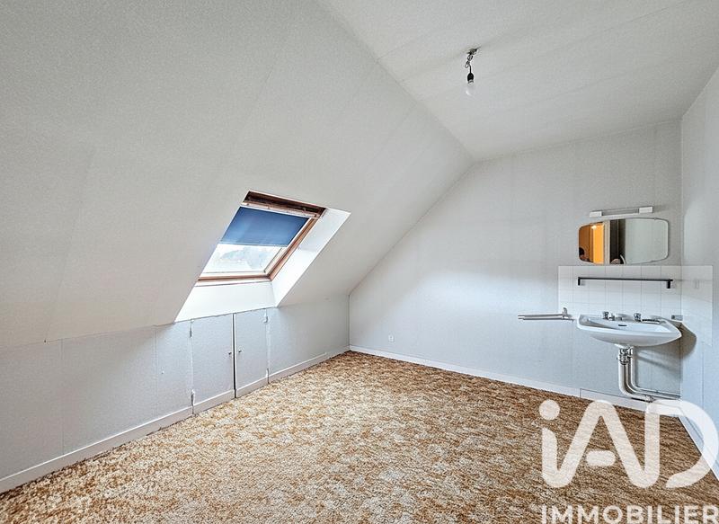 Maison - 139 m² - 7 pièces