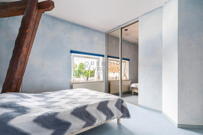 Appartement - 102 m² - 4 pièces