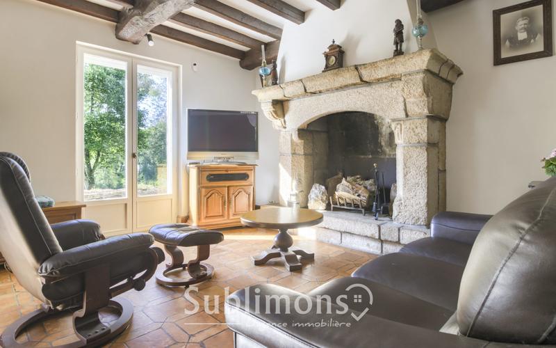 Maison - 283 m² - 9 pièces