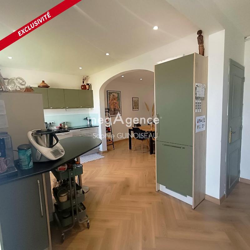 Maison - 170 m² - 7 pièces