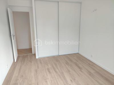 Appartement - 81 m² - 4 pièces