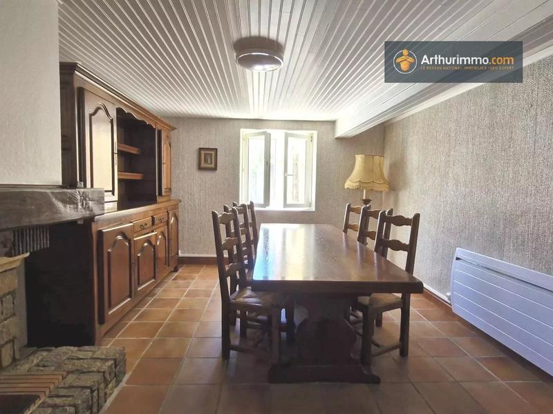 Maison - 98 m² - 5 pièces