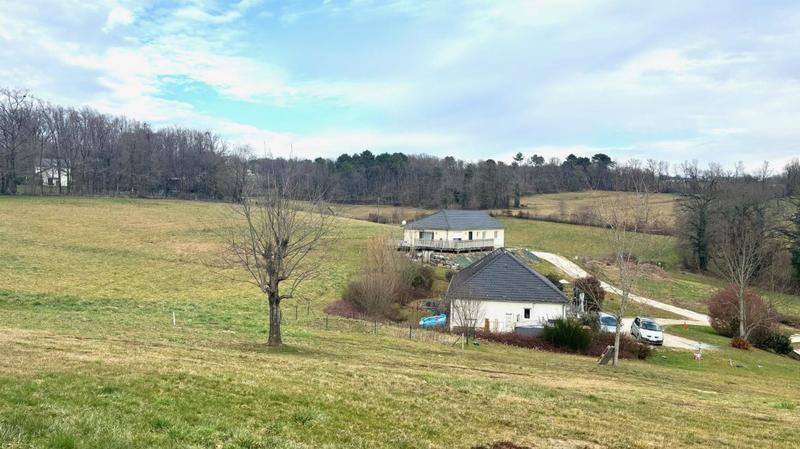 Terrain constructible - 2 756 m²