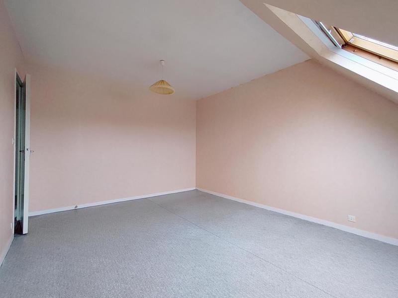 Maison - 86 m² - 4 pièces